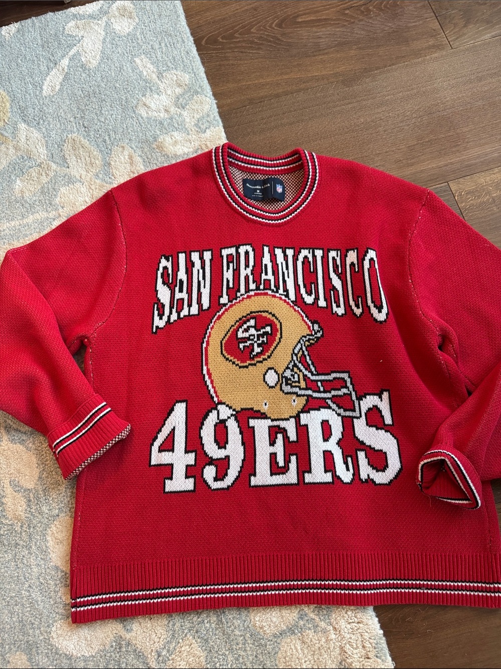 Abercrombie & Fitch Red San Francisco 49ers Graphic Crewneck Sweater
